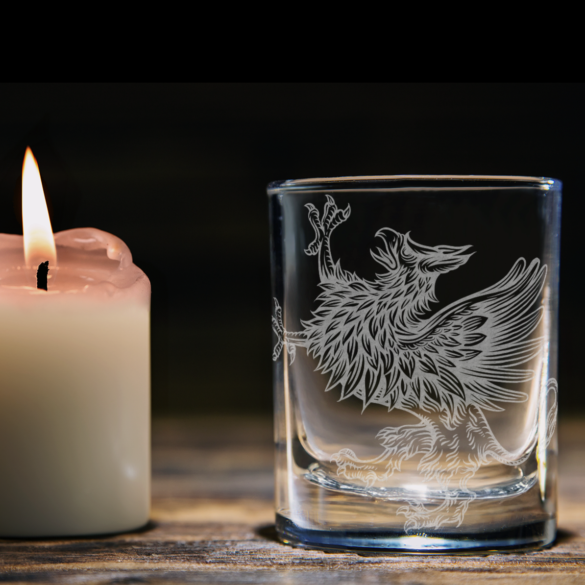 GRIFFIN Shot Glass