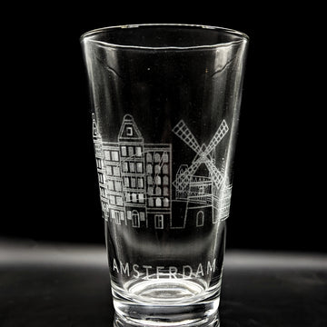 AMSTERDAM SKYLINE Pint glass